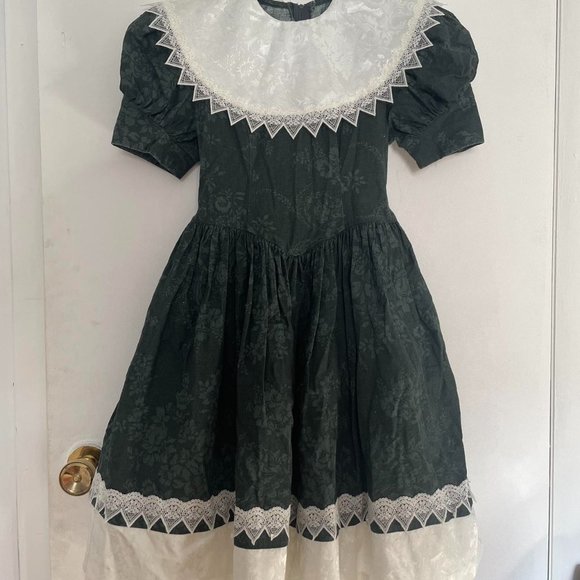 Green Gunne Sax Dress (Girls' Size 8)